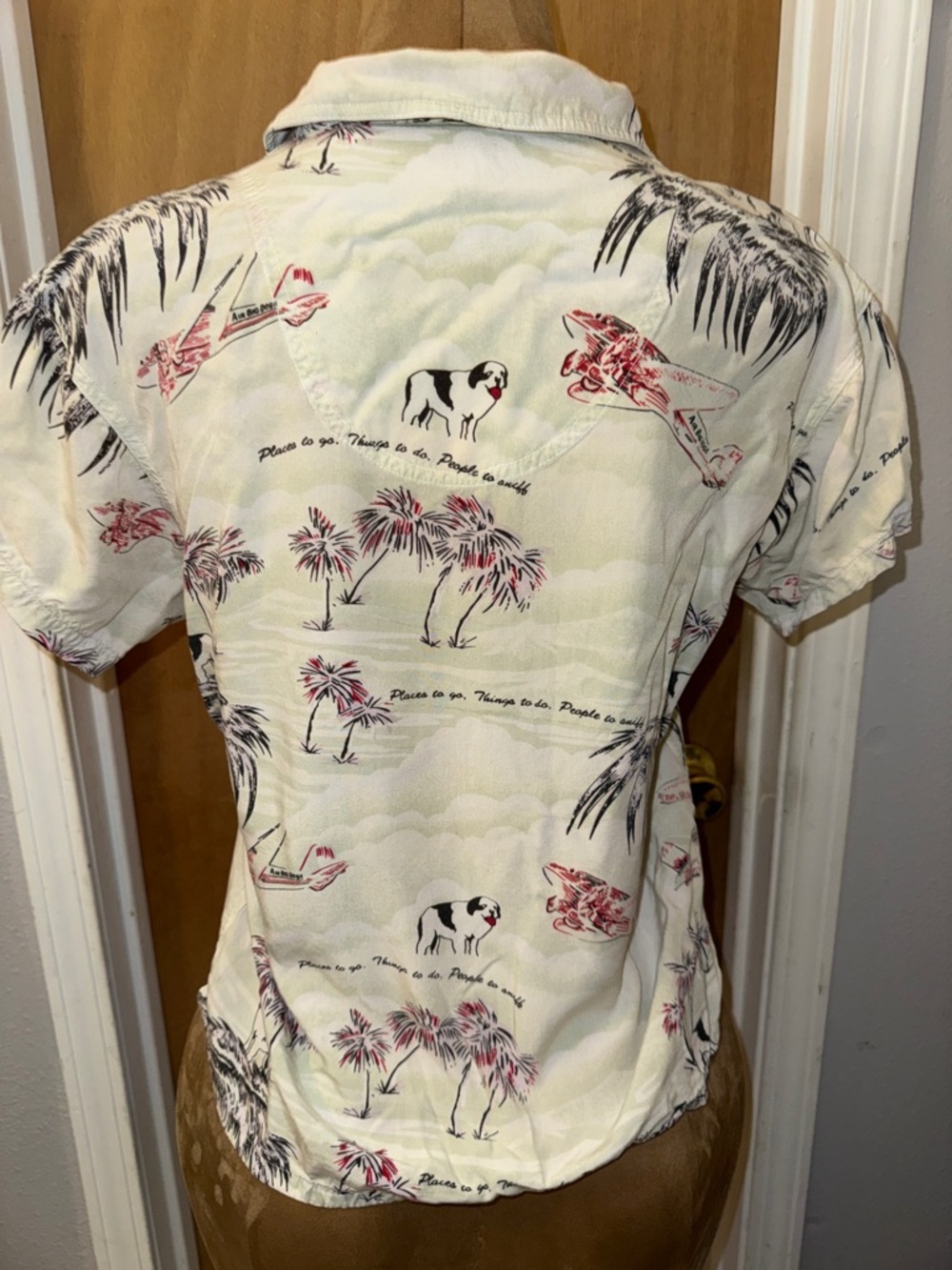 Big Dogs VTG Cream Tropical Print Short-Sleeve Button-Down Graphic Shirt SZ S - Picture 4 of 8
